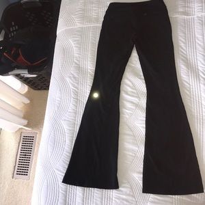 Lululemon bell bottom !! Size 2